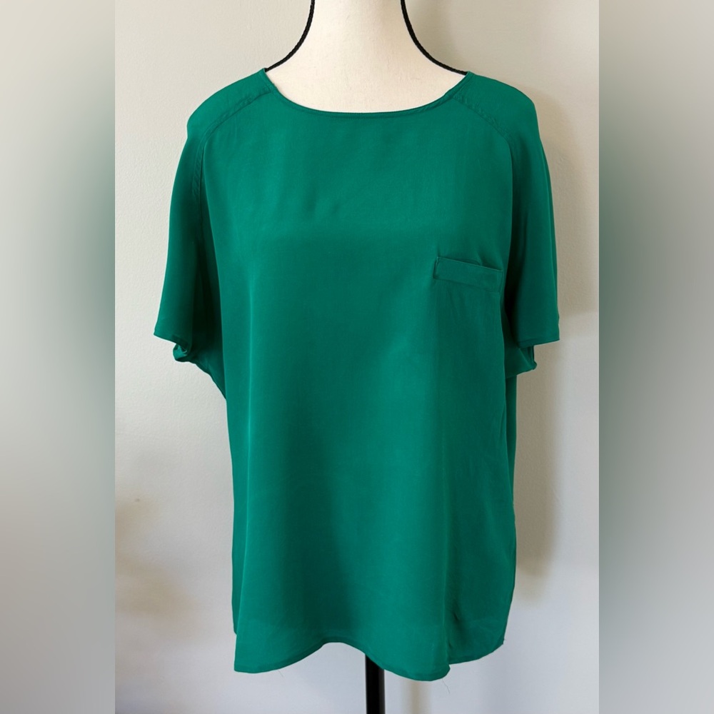 Silk Short Sleeve Top. Soft and luxurious.